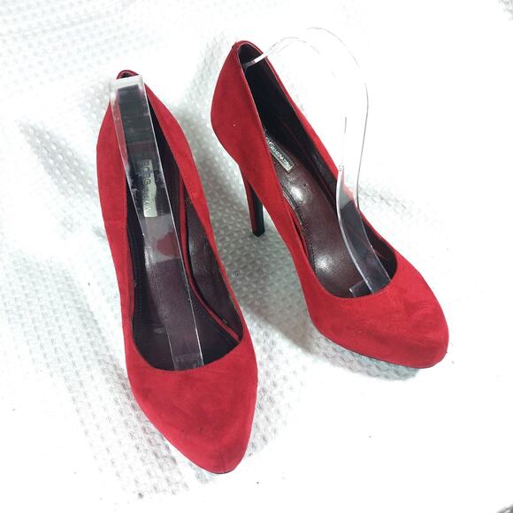 BCBGENERATION! RICH RED VEGAN SUEDE LEATHER PLATFORM STILETTO HEELS! SZ 9.5M - Picture 1 of 12